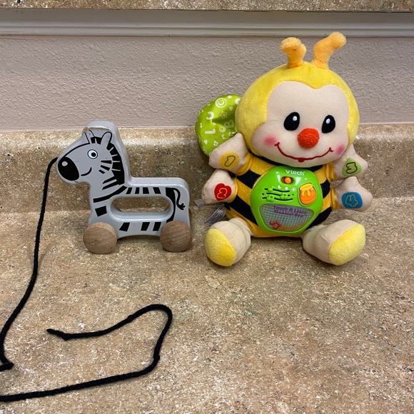 Toy Bundle - Picture 2 of 4